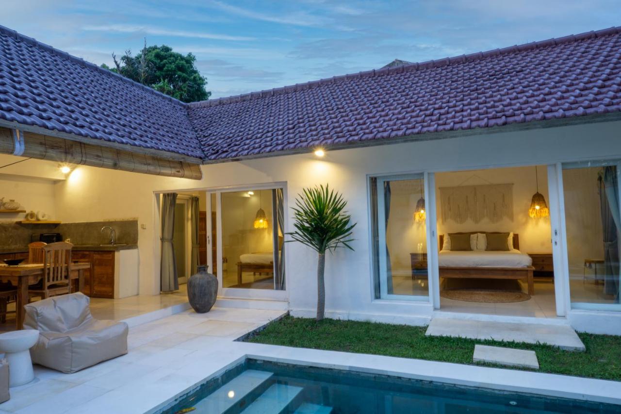 Villa Pagu เซมินยัค ภายนอก รูปภาพ