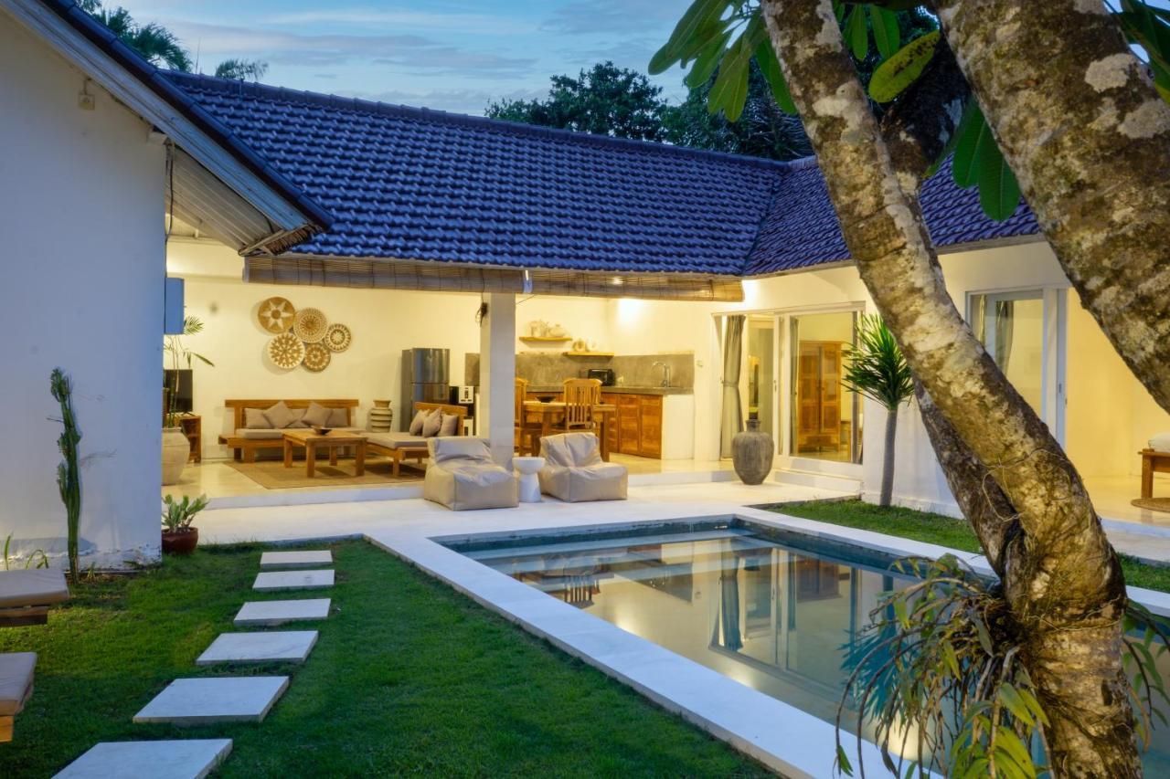 Villa Pagu เซมินยัค ภายนอก รูปภาพ