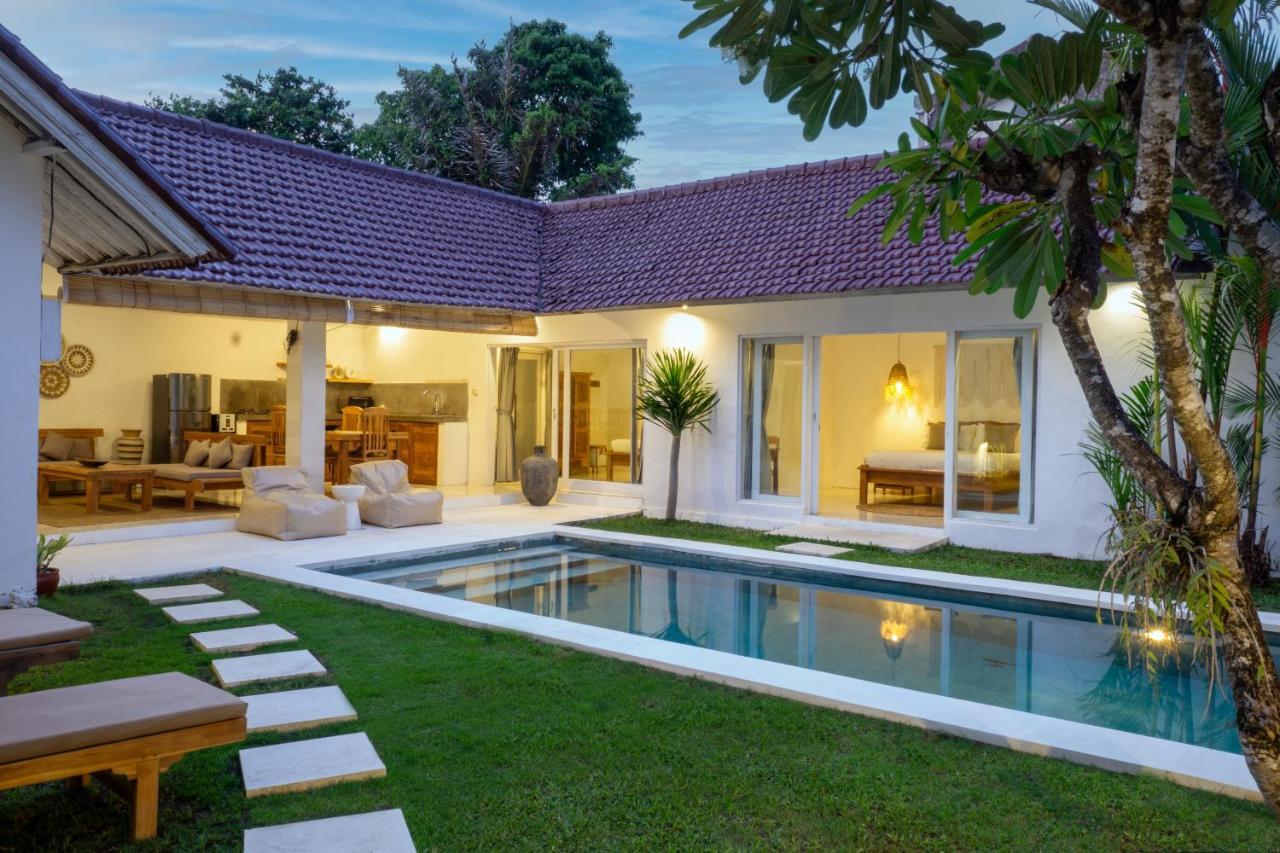 Villa Pagu เซมินยัค ภายนอก รูปภาพ
